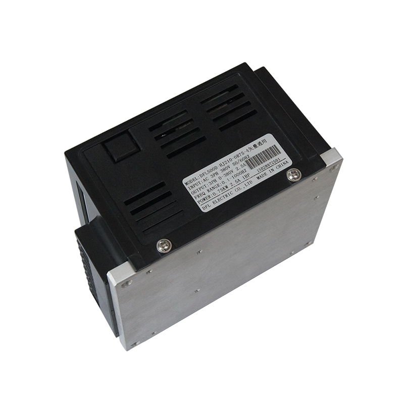 DFL500D通用變頻器，小體變頻器，變頻調(diào)速器，變頻器生產(chǎn)廠家